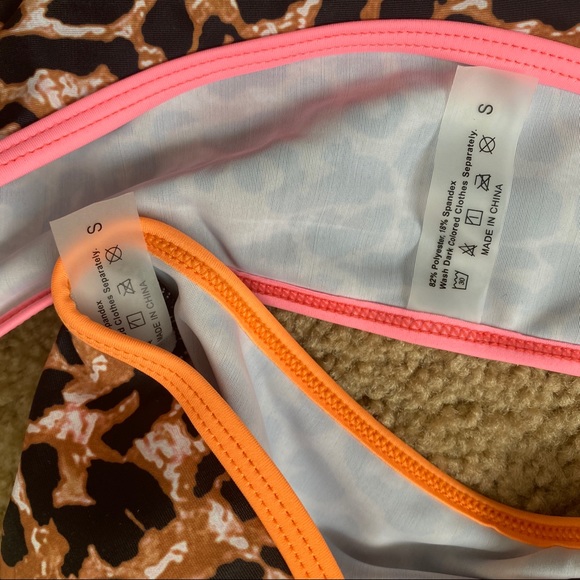 BIKINI - Picture 5 of 5